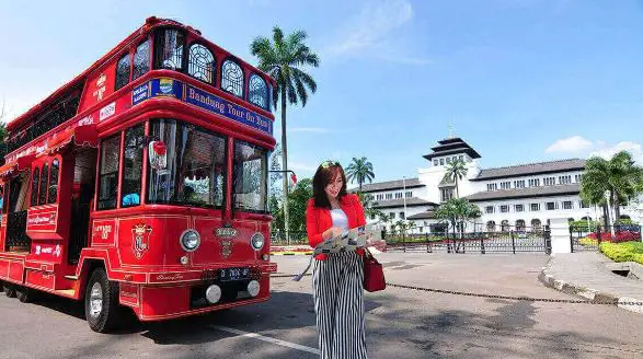 الأماكن السياحية في باندونق